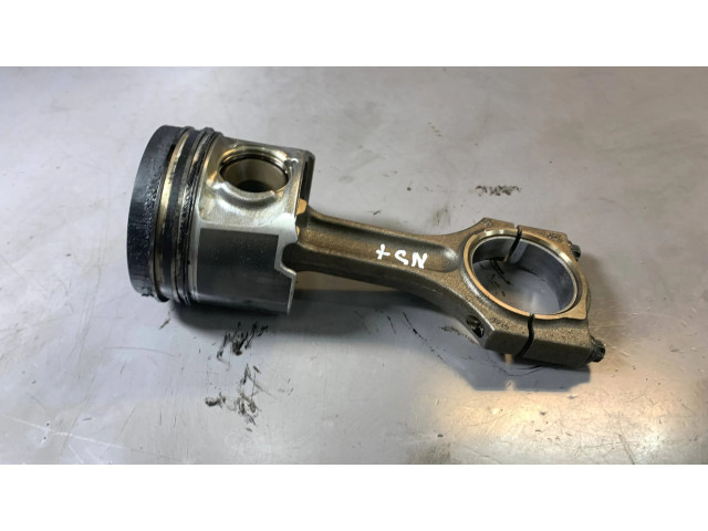 Píst 11248508023, 11257805329 BMW 7 F01 F02 F03 F04 pro naftový motor 3.0 N57 N57D30