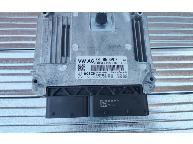 Блок управления двигателя 05E907309H   Volkswagen Touran III