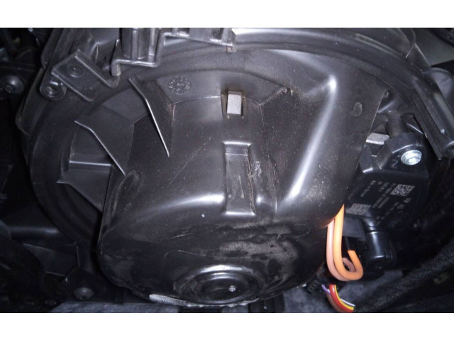Вентилятор печки 0T78709C Audi Q3 F3