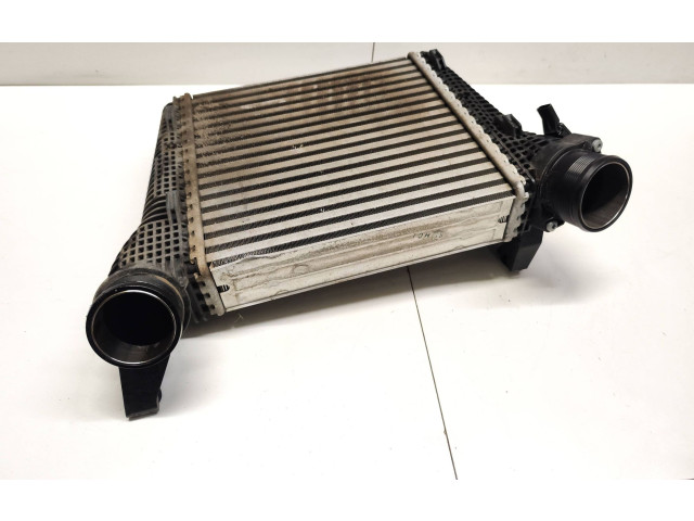 Интеркулер 95B145803G, T95B359 Porsche Macan