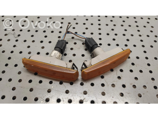 Поворотный фонарь крыла