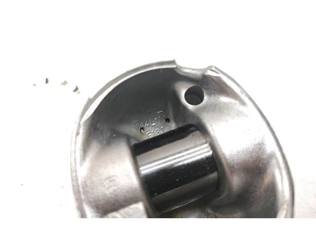 Píst 84L110 BMW 5 GT F07 N57D30A