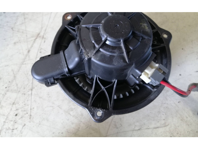 Вентилятор печки       KIA Ceed