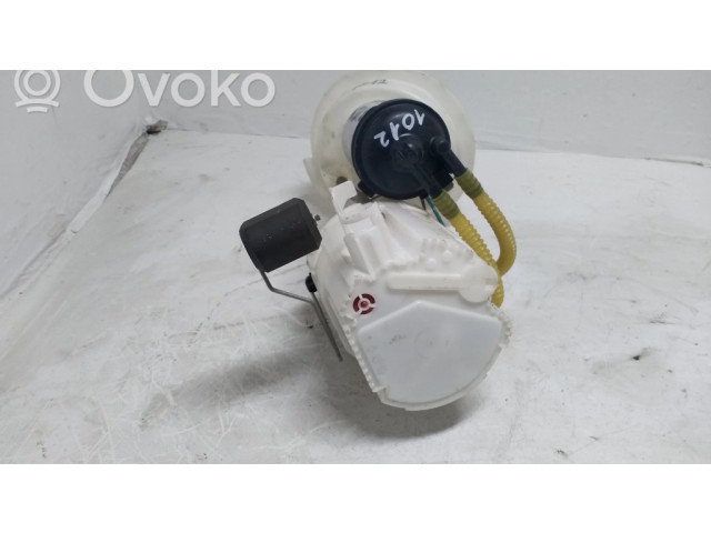 Насос топлива (в топливном баке)