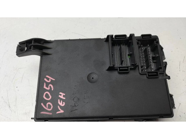 Pojistková skříňka 00517187860 Fiat Grande Punto 2005