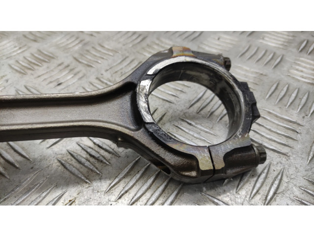 Поршень с шатуном Nissan 370Z для бензинового двигателя 3.7