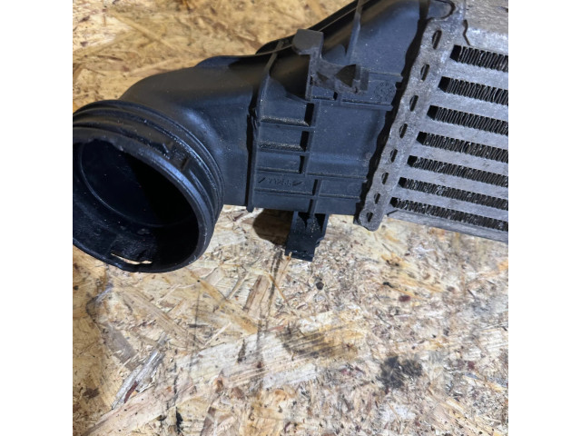 Интеркулер  A2115001102, A6356   Mercedes-Benz E W211 2.7