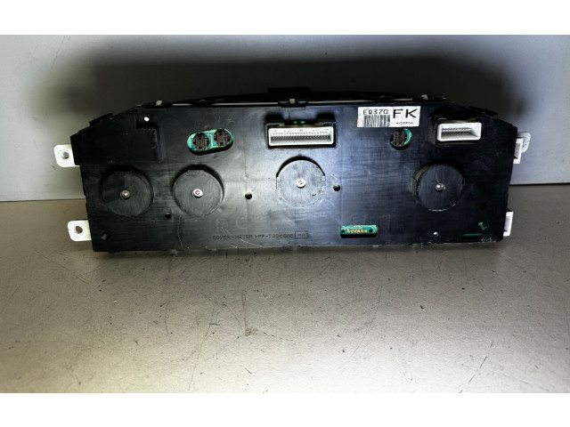 Přístrojová deska  Nissan X-Trail T30 2004 EQ370FK, EQ370  