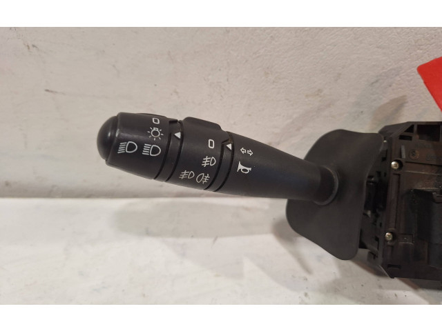 Ручка стеклоочистителей 6001551355 Dacia Logan I