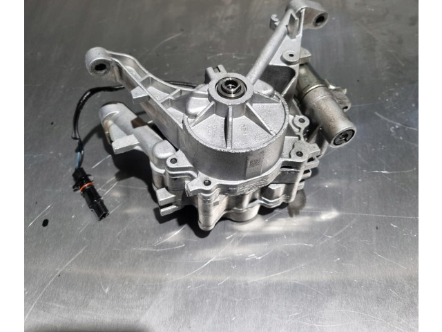 Масляный насос G4D3-6L079-F Jaguar XF X250