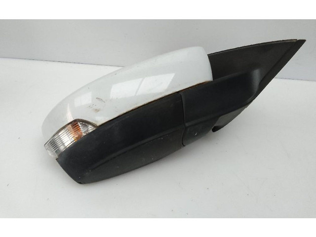 Зеркало электрическое Skoda Fabia Mk3 (NJ) 2015 - 2021 года