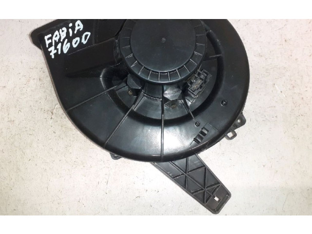Вентилятор печки    6Q1820015H, 6Q1820015H   Skoda Fabia Mk1 (6Y)
