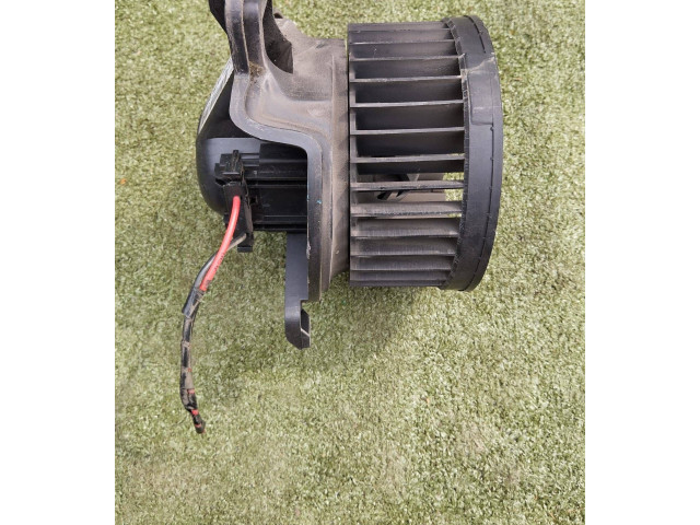 Вентилятор печки 030668Q, 8030666P Citroen Berlingo