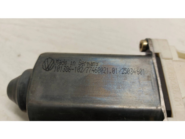 Передний двигатель механизма для подъема окон