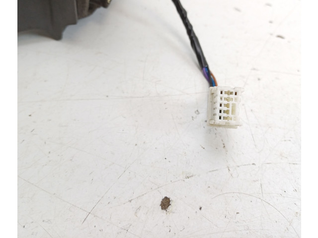 Зеркало электрическое Subaru Forester SG 2006 - 2008 года