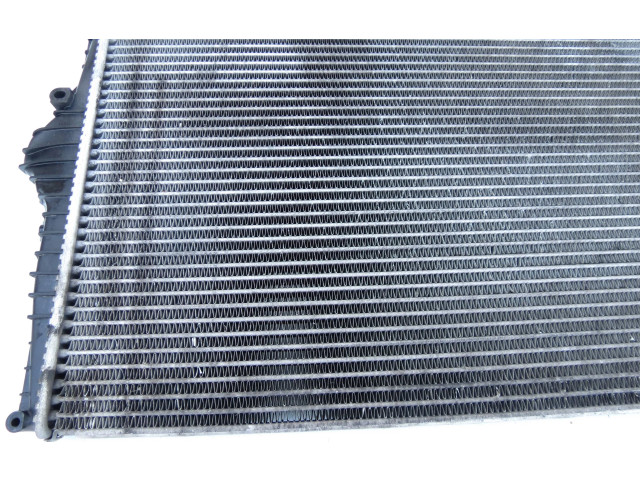 Интеркулер 30748809, 30730524 Volvo S60