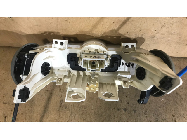 Блок управления климат-контролем 69617003J, 69617004   Peugeot 107