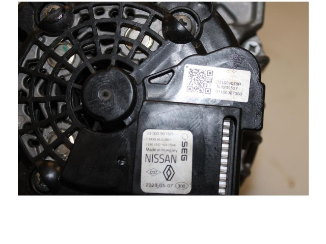 Генератор 231009076R Dacia Sandero