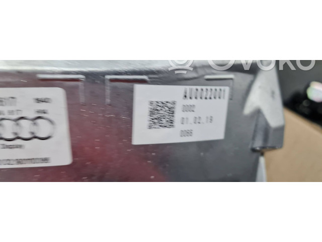 Дисплей    80A919617, AU0022001   Audi Q5 SQ5