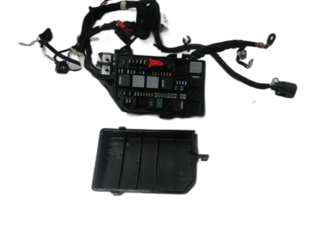 Блок предохранителей  31473880, 31473880   Volvo XC40    