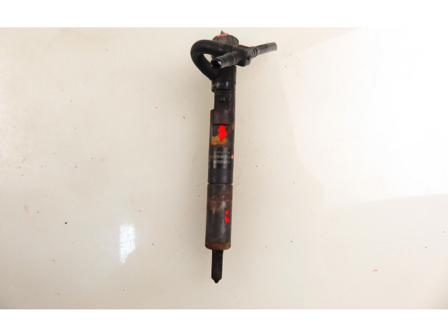 Форсунка 8200049876, 8200553570    Renault Clio II  K9K 704 