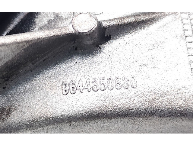 Масляный насос 9431291021, 9644350890 Volvo V50