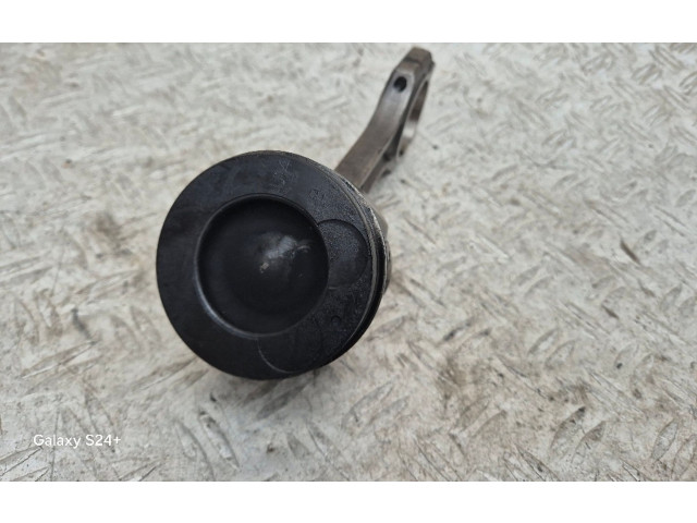  Поршень с шатуном  D4FC, P292  KIA Rio  