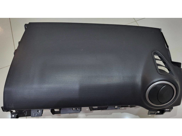 Подушка безопасности пассажира BP4K60350 Mazda 3 I