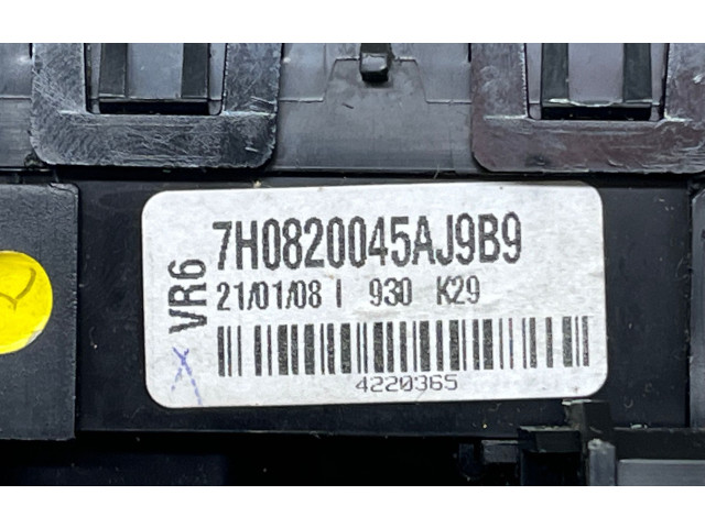 Блок управления климат-контролем 7H0820045AJ9B9, 4220365   Volkswagen Transporter  Caravelle T5