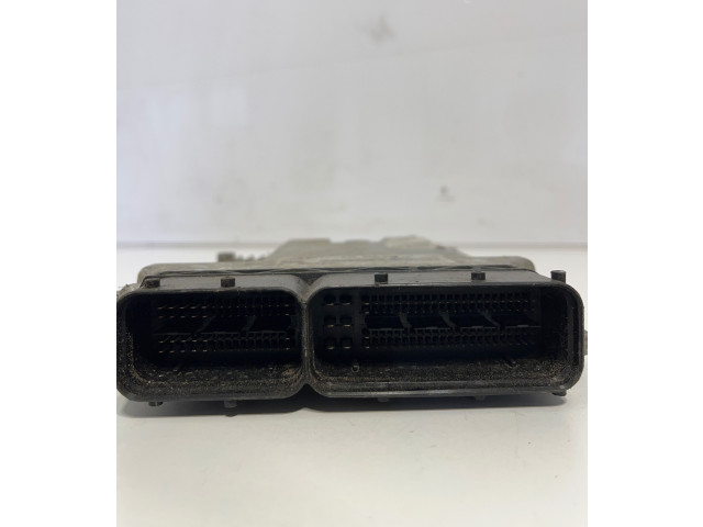 Řídící jednotka 03G906016JN, 0281012697 Seat Alhambra (Mk1) 2006