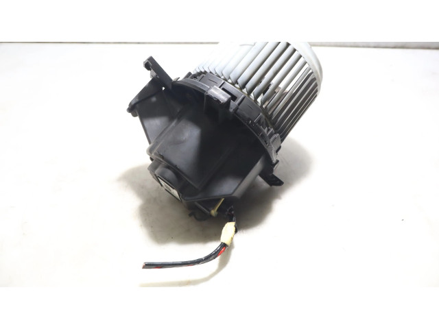 Вентилятор печки Peugeot 301