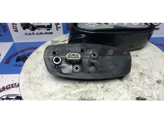 Зеркало электрическое Mitsubishi Space Wagon 1992 - 1998 года