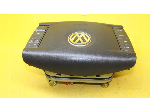 Подушка безопасности водителя 3D0880201BC   Volkswagen Phaeton