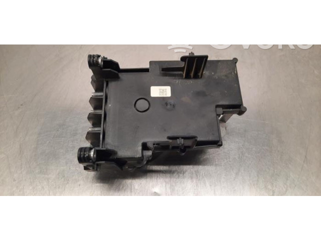 Модуль управления аккумулятором 31652295    Volvo S90, V90   