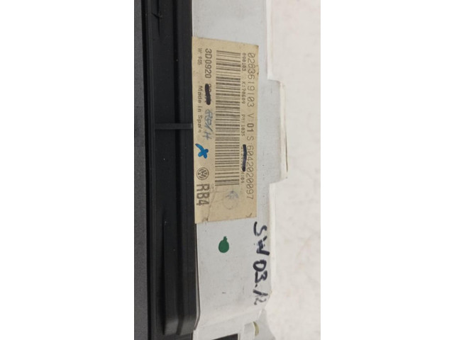 Панель приборов 3D0920881H   Volkswagen Phaeton       