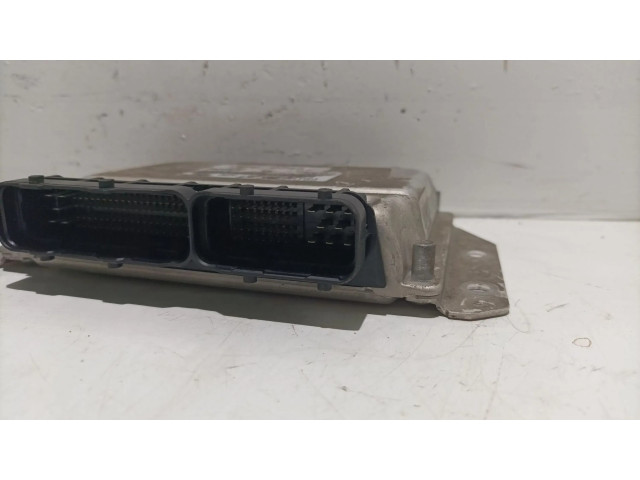 Řídící jednotka 3910327061, 0281011538 KIA Cerato 2004