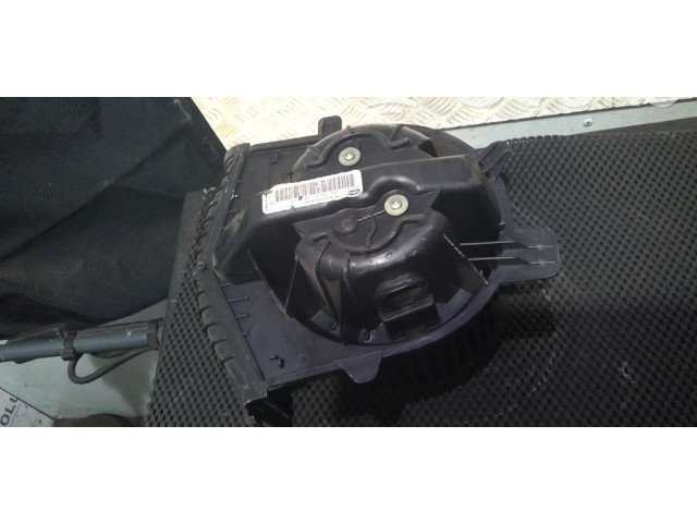 Вентилятор печки    NT   Renault Scenic II -  Grand scenic II