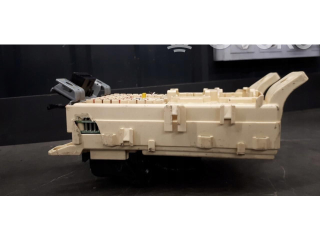 Блок предохранителей  91952-B9361   Hyundai i10    