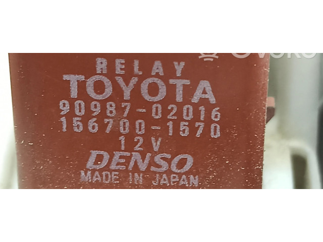   Pojistková skříňka 0J210299   Lexus LS 430 2003