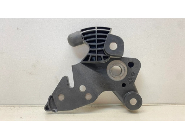 Другая деталь салона