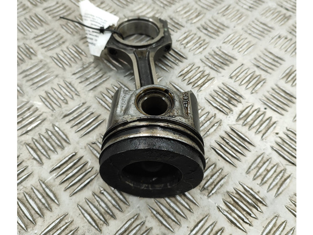  Поршень  GK2Q6K100, RFGK206205BA  Ford Ranger  