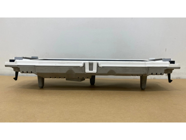 Přístrojová deska Peugeot 2008 II 2023 985167438000, 8N0107784867