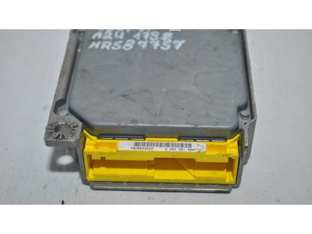 Блок подушек безопасности MR587757 Mitsubishi Colt