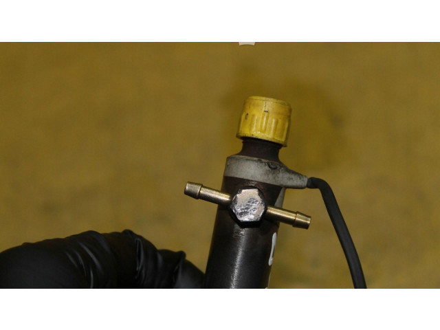 Форсунка Skoda Octavia Mk1 (1U)