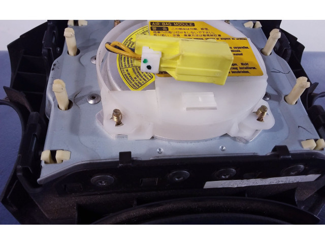 Подушка безопасности водителя Subaru Forester SF