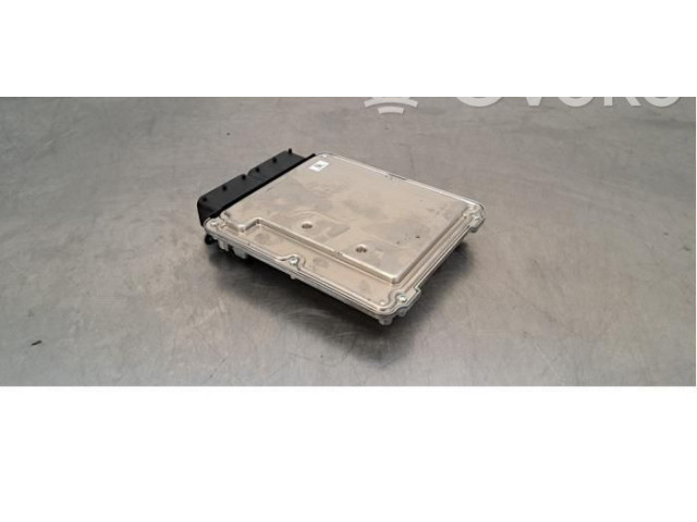Блок управления двигателя 05L907309AH Skoda Octavia Mk4