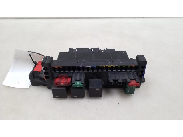 Pojistková skříňka A0315451632 Mercede-Benz S W220 2001