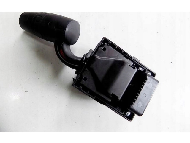 Ручка стеклоочистителей Mazda CX-3