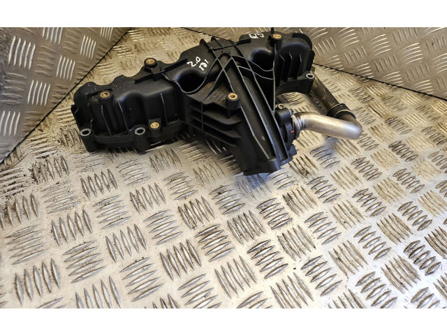 Всасывающий коллектор 03L129711AF, 03L129711BA Audi Q5 SQ5