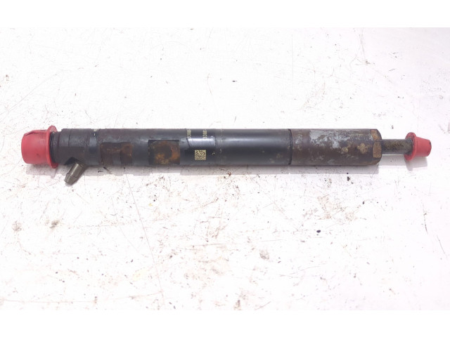 Vstřikovač 338014X500 KIA Carnival 00